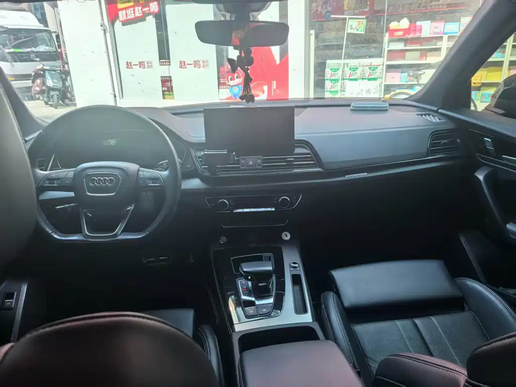 Audi Q5L — миниатюра 5