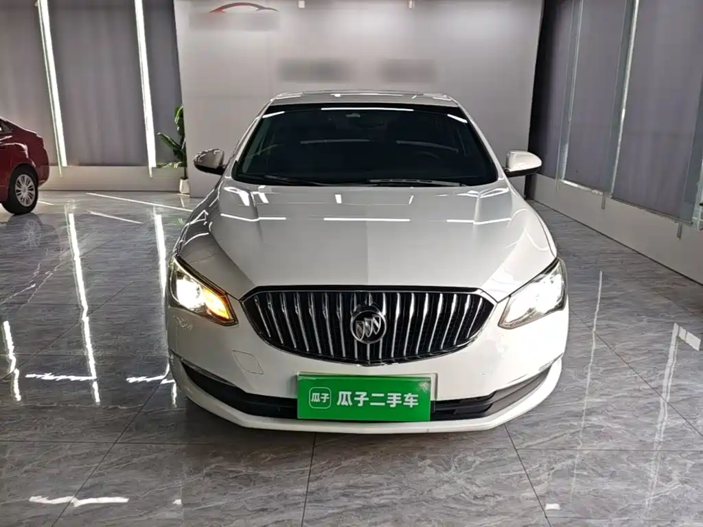 Buick Excelle — миниатюра 3