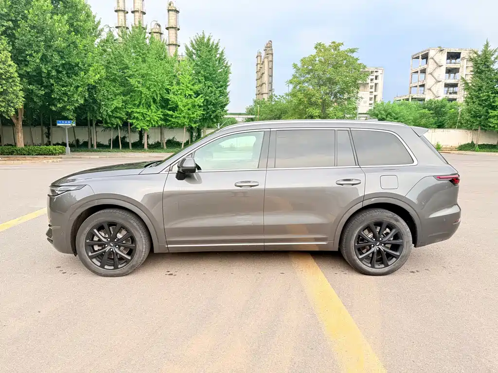 Li Auto Li ONE — миниатюра 8