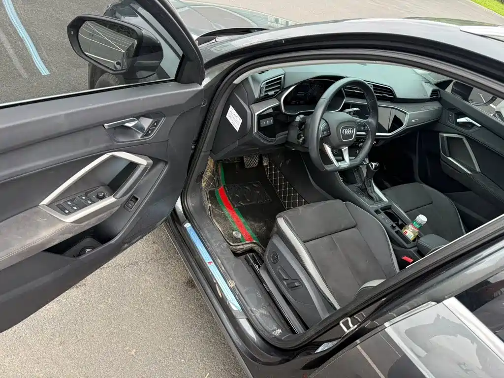 Audi Q3 — миниатюра 4