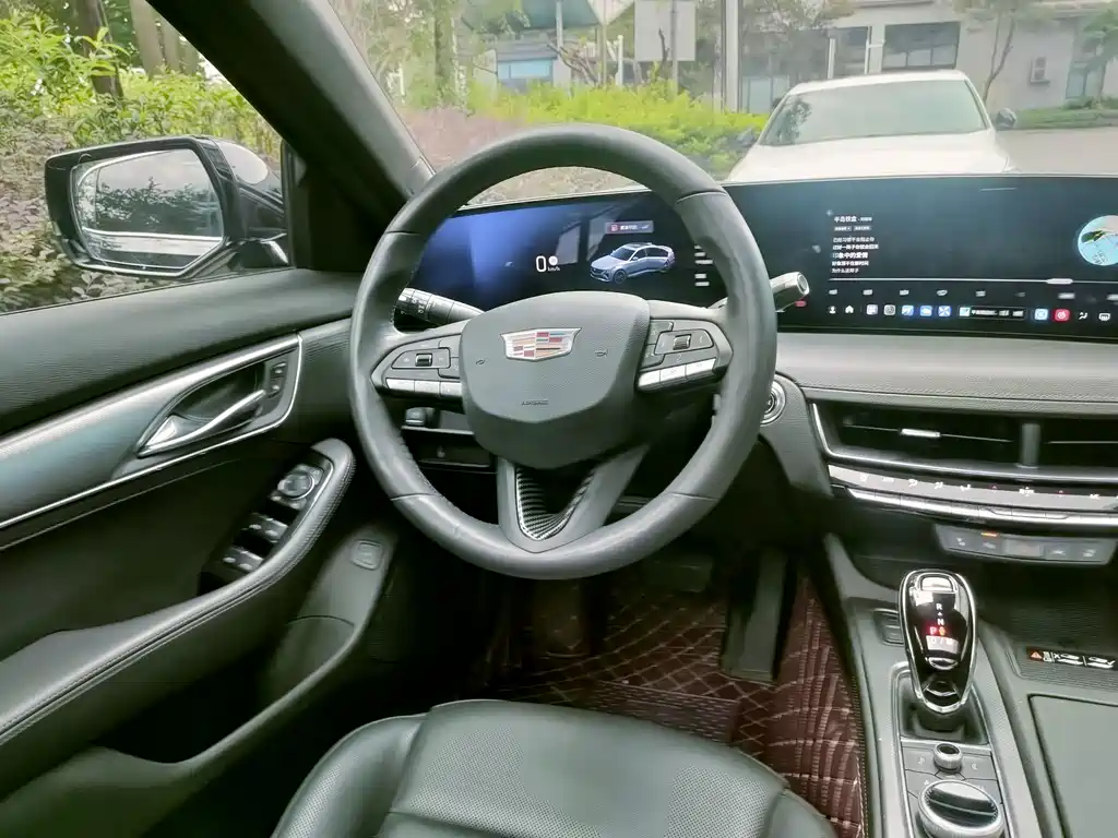 Cadillac CT5 — миниатюра 24