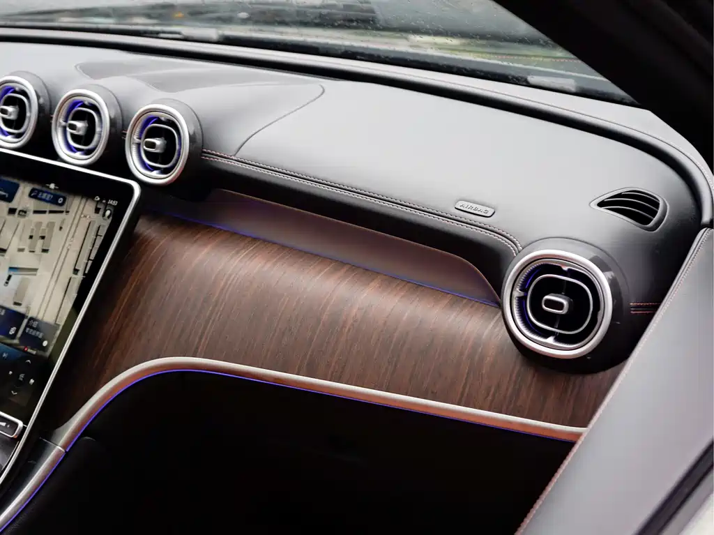 Mercedes-Benz GLC — миниатюра 14