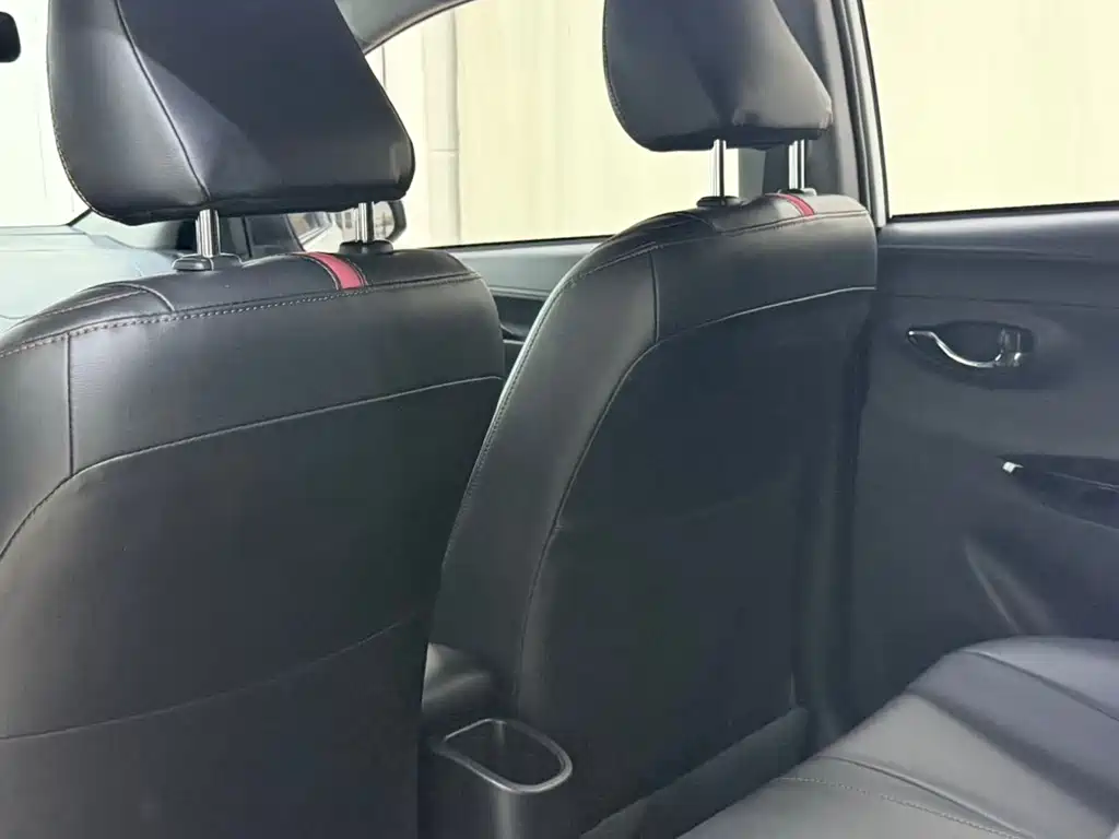 TOYOTA YARIS L ZHIXUAN