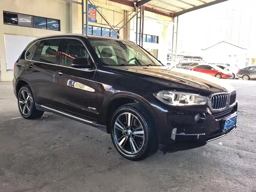 BMW X5 (Import) — миниатюра 3