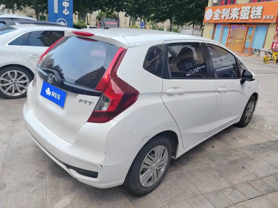 Honda Fit — миниатюра 3