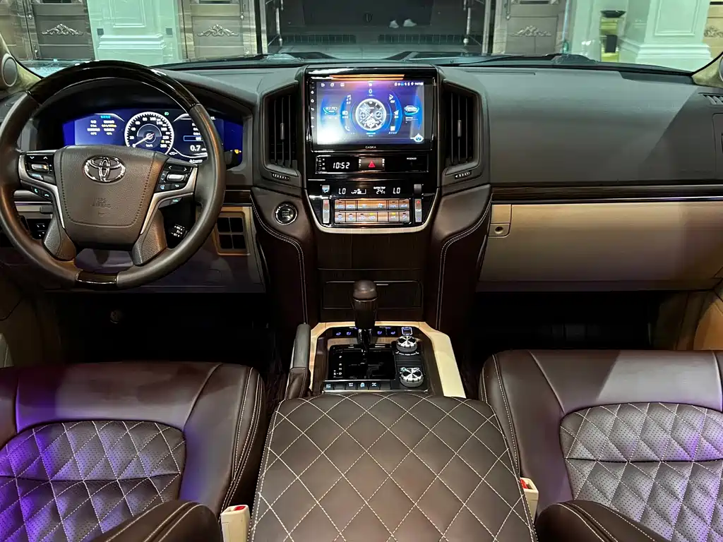 Toyota Land Cruiser — миниатюра 18