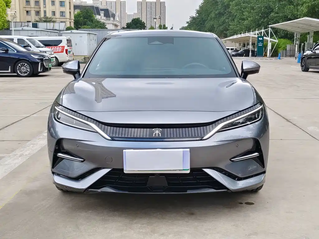 BYD L EV — миниатюра 2