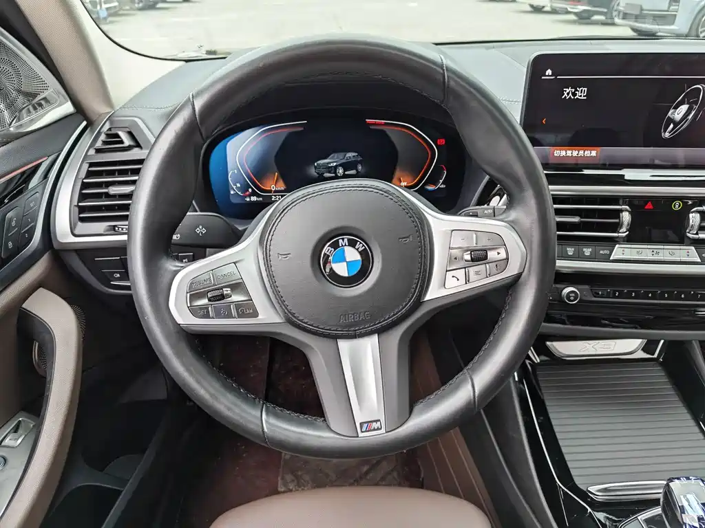 BMW X3 — миниатюра 6