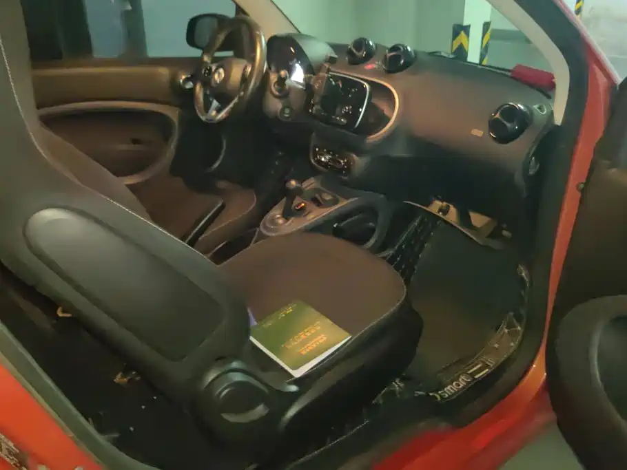 smart Smart Fortwo — миниатюра 8