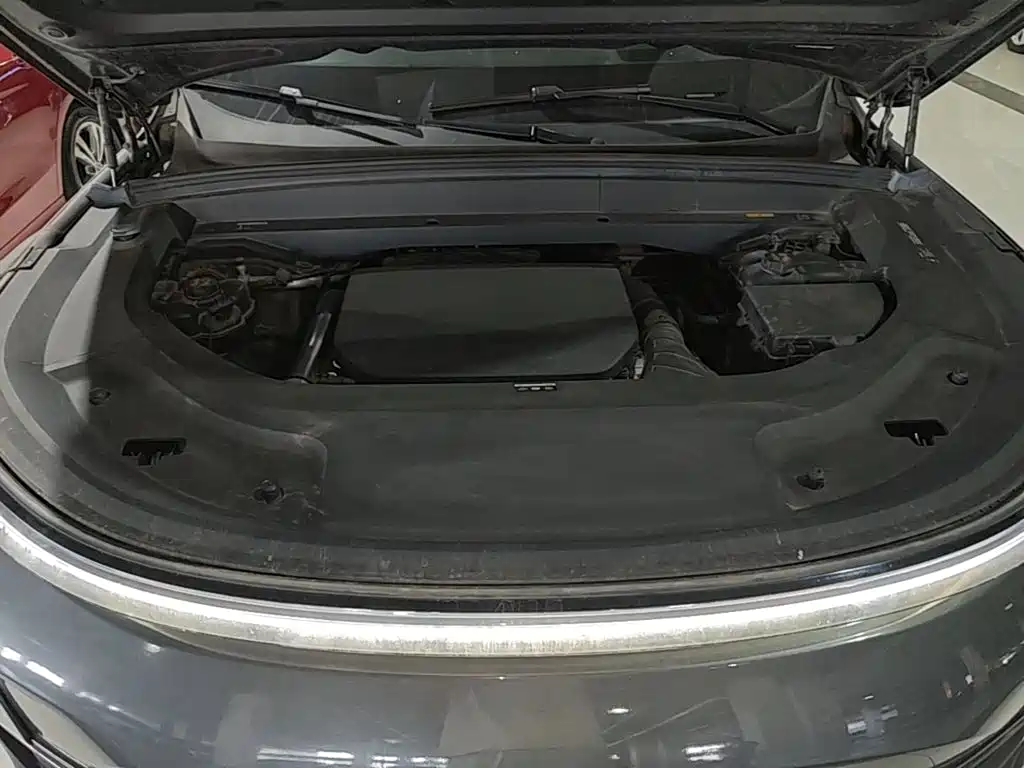 Li Auto Li L8 — миниатюра 20