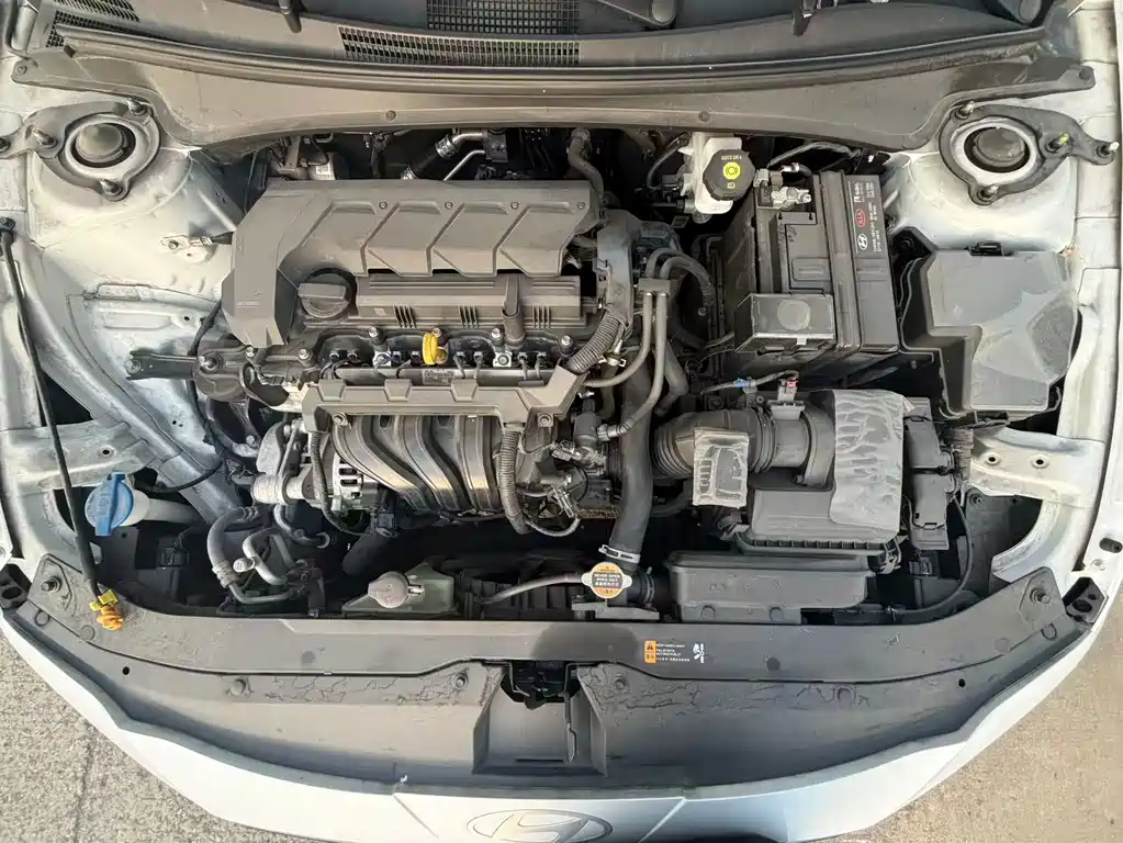 Hyundai Elantra — миниатюра 4