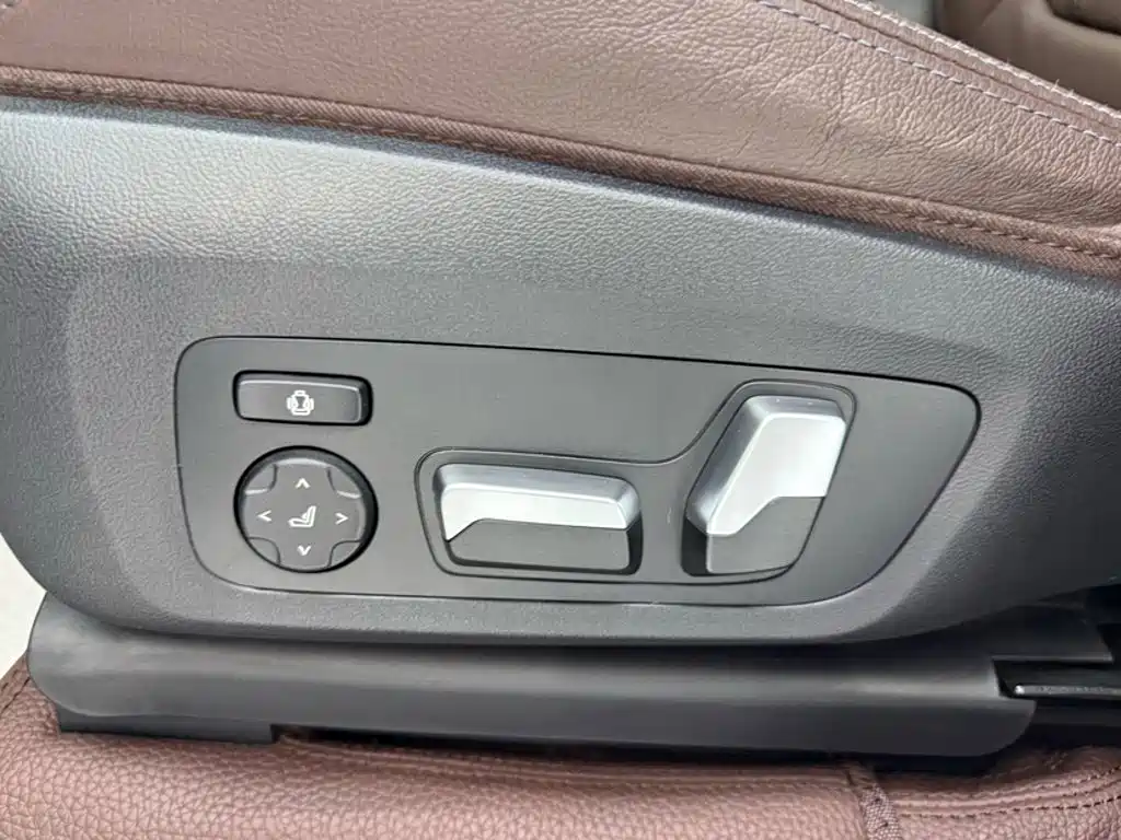 BMW X3 — миниатюра 26