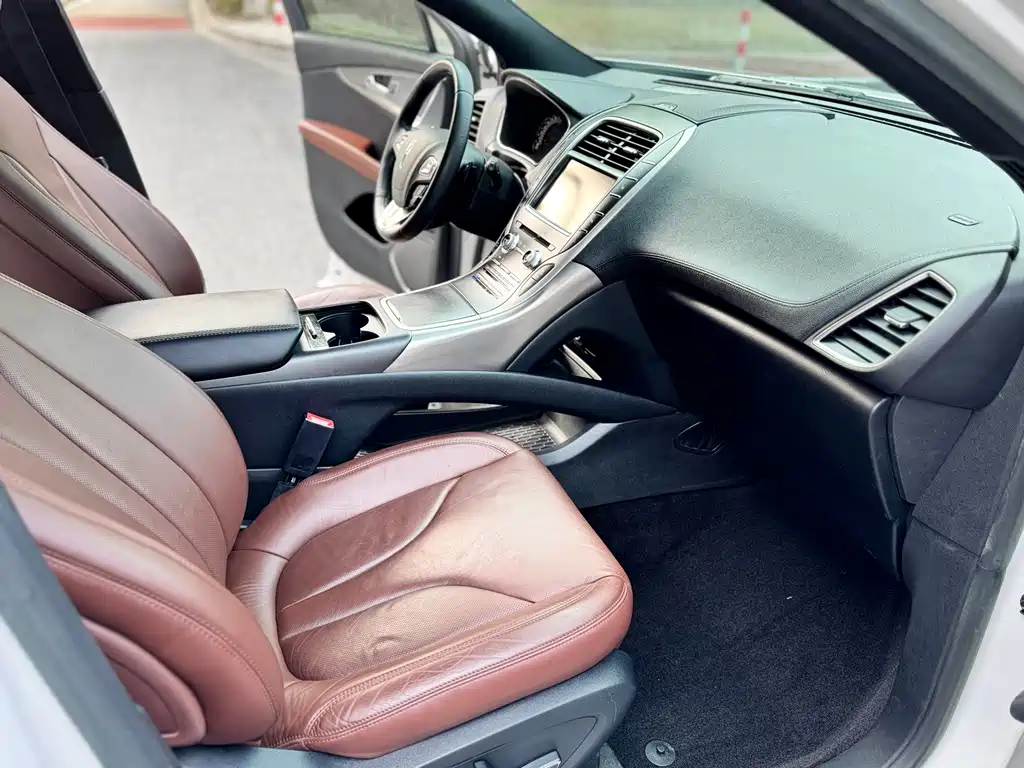 Lincoln MKX — миниатюра 10