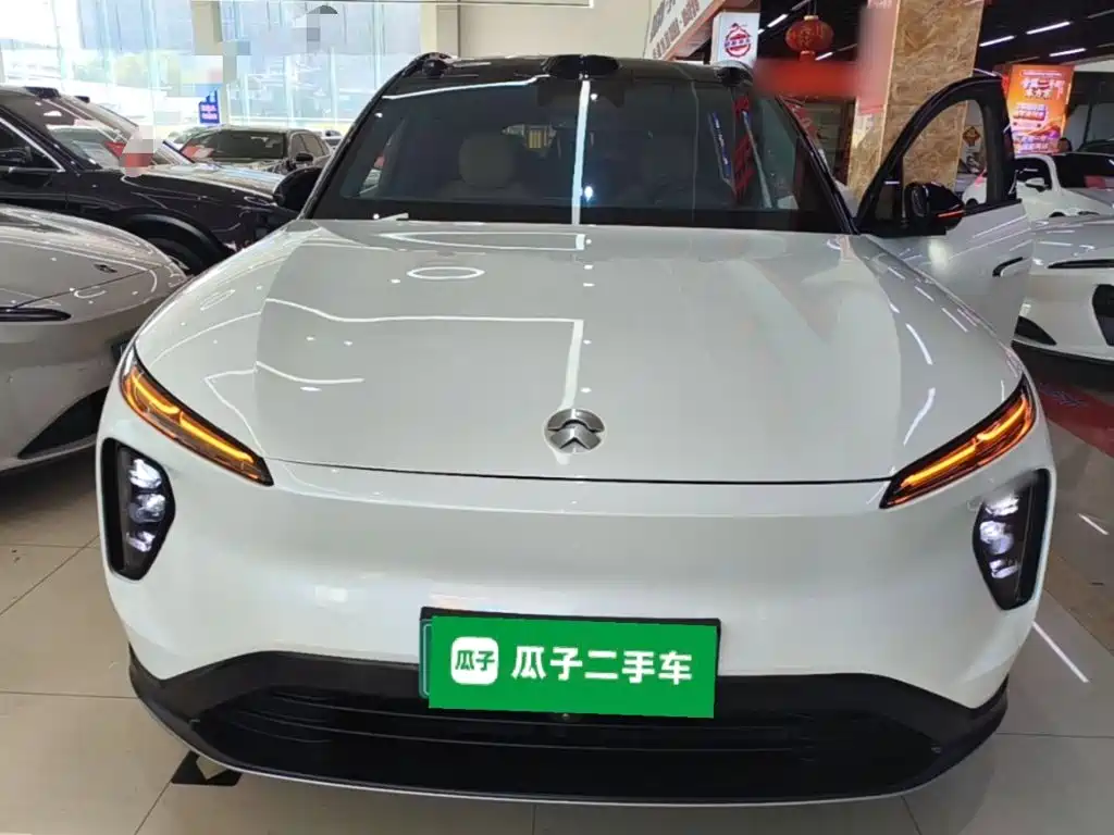 NIO ES6 — миниатюра 3