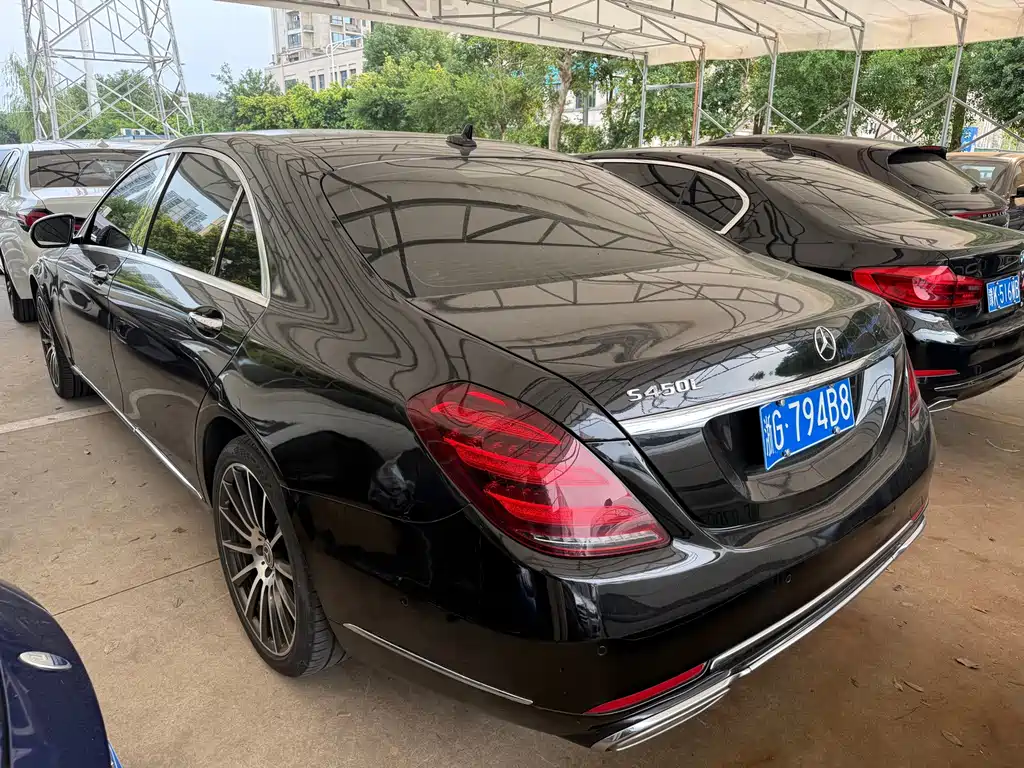 Mercedes-Benz S-Class — миниатюра 7