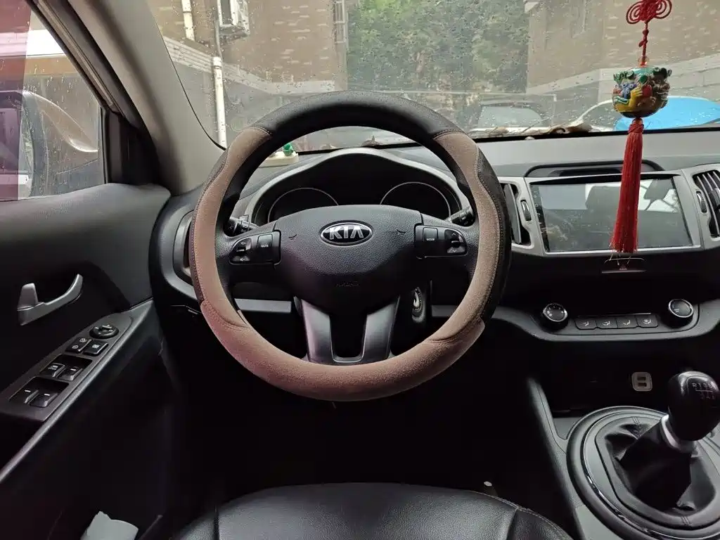 Kia Sportage — миниатюра 11