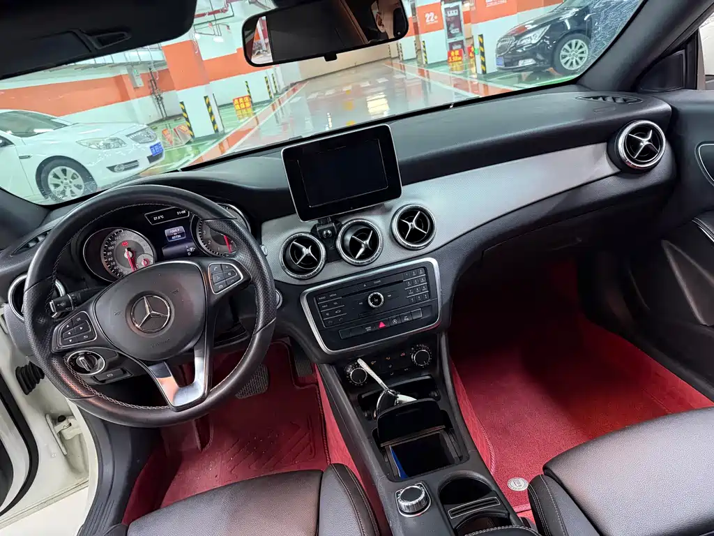 Mercedes-Benz CLA (Import) — миниатюра 11