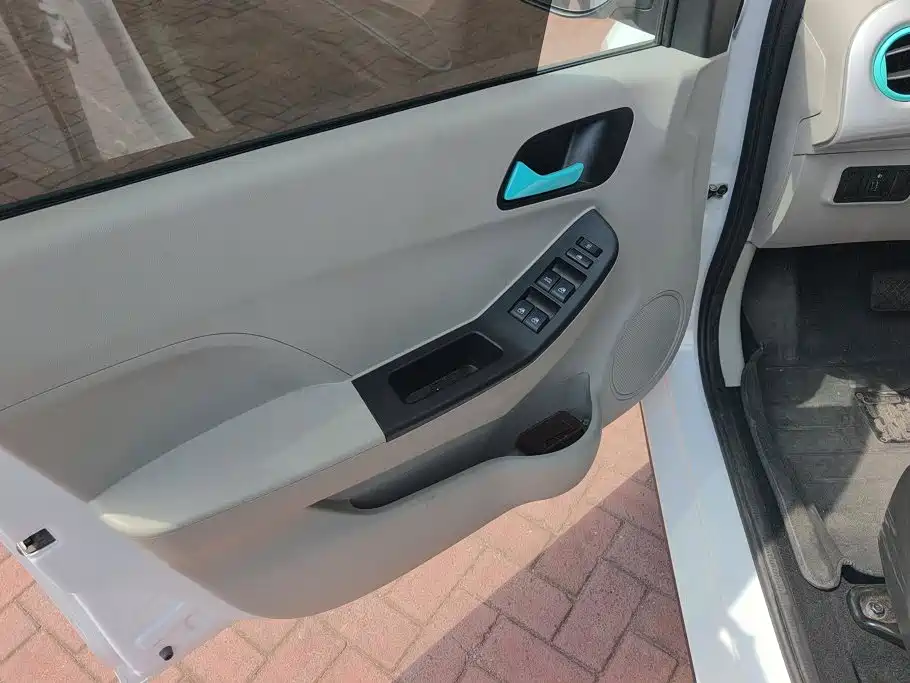 JMEV EV2 — миниатюра 7
