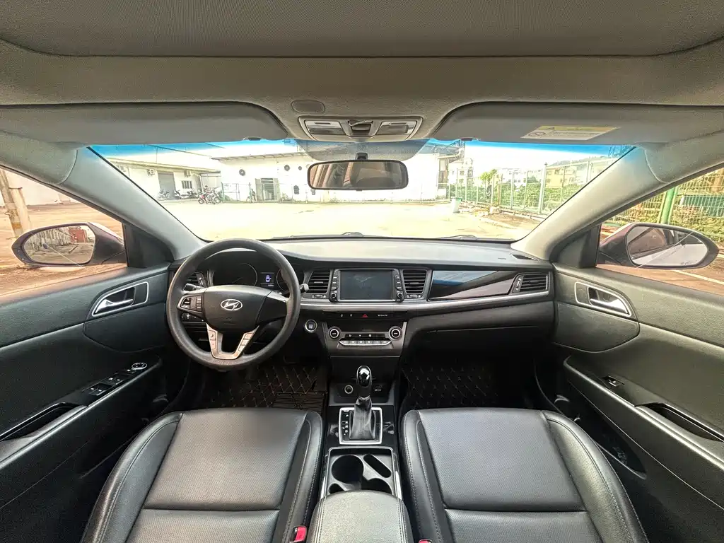 Hyundai Mistra — миниатюра 14