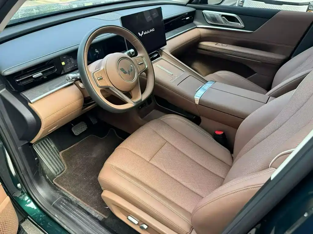 Wuling Xingguang L — миниатюра 9