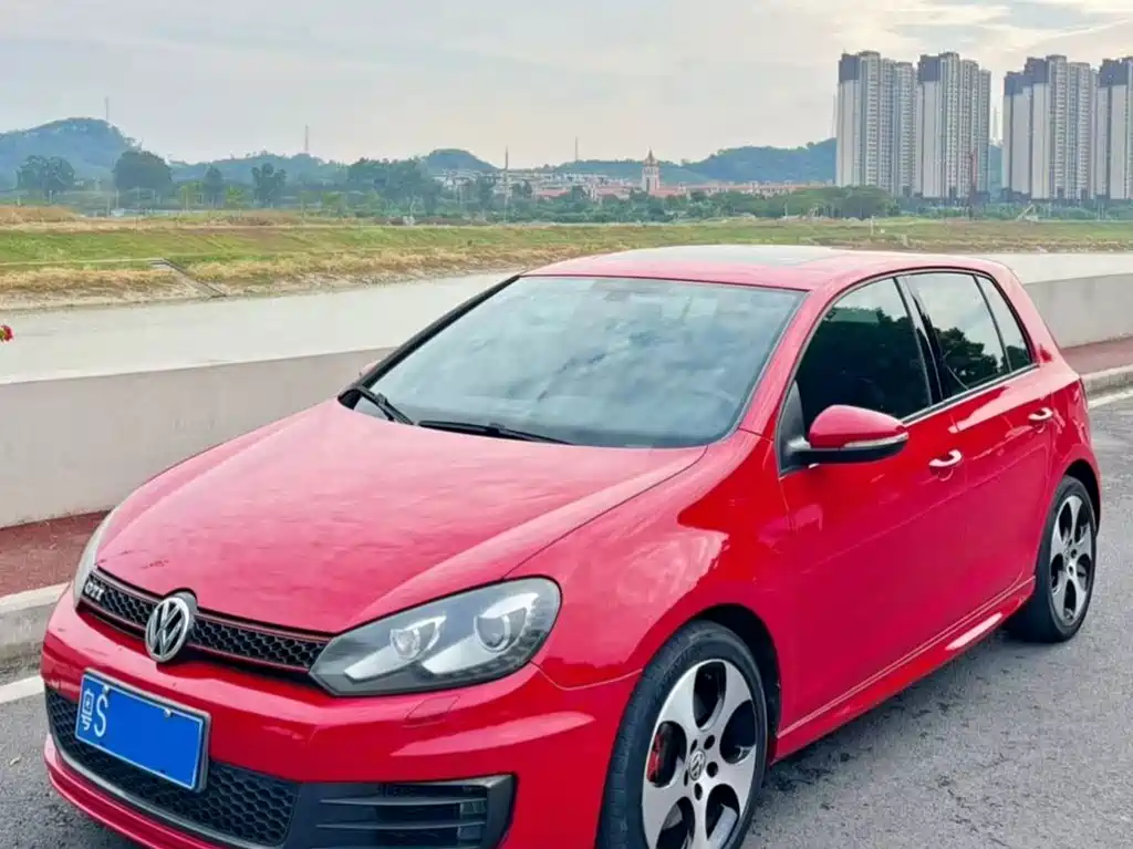 Volkswagen Golf GTI 2014