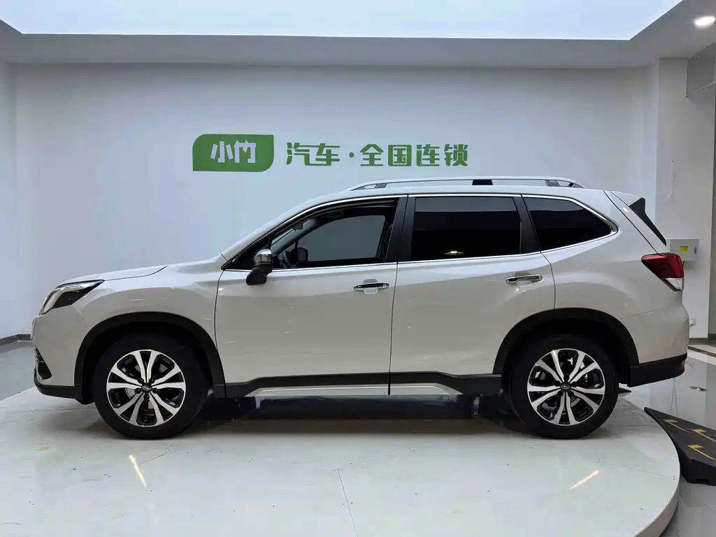 SUBARU FORESTER