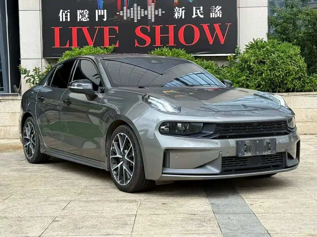 Lynk & Co 03 — миниатюра 3