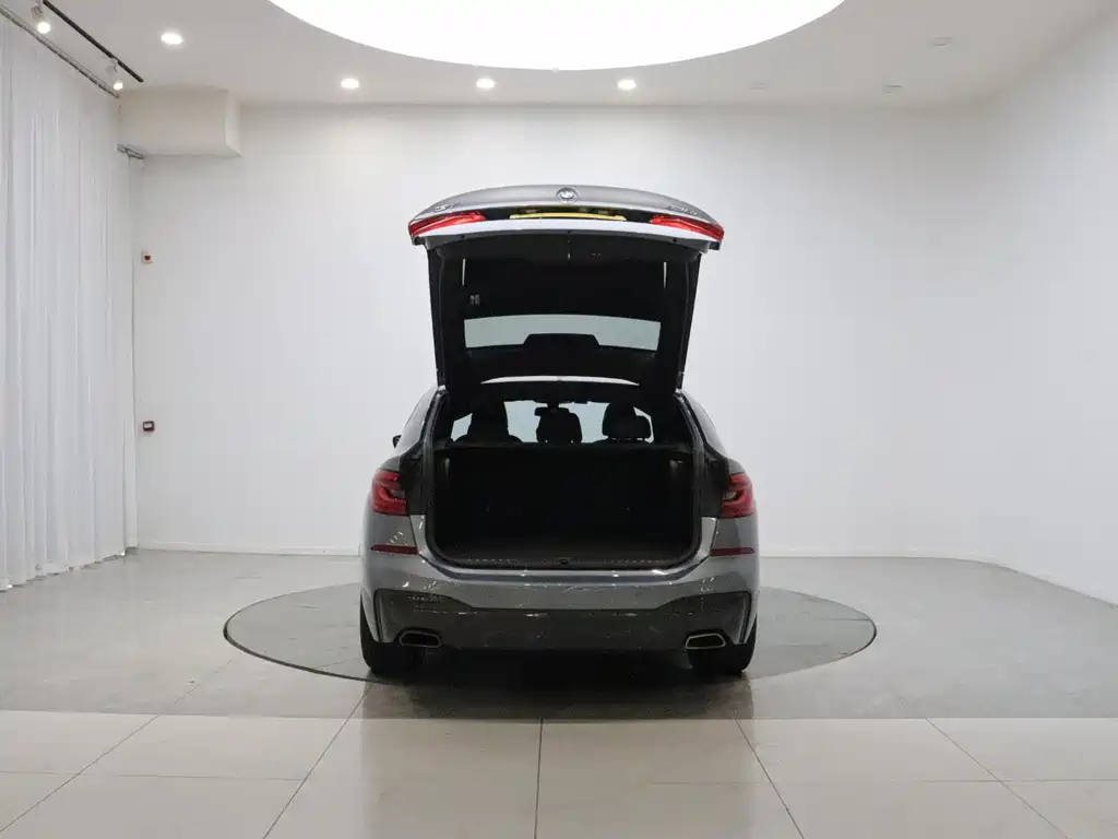 BMW 6 Series GT — миниатюра 9