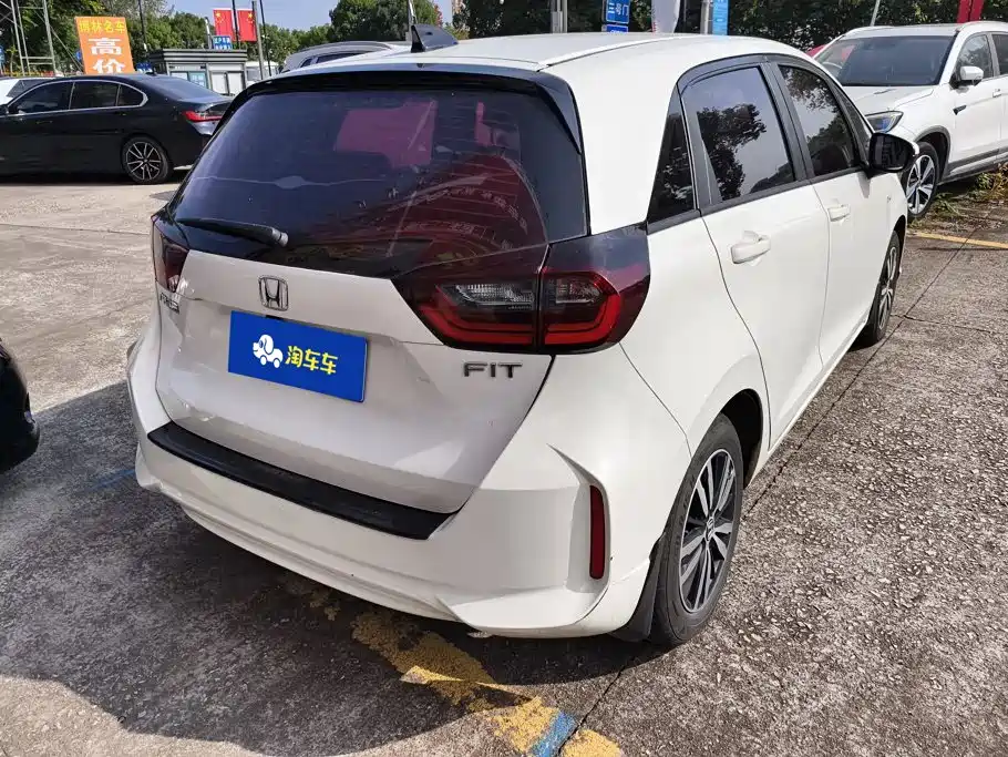 Honda Fit — миниатюра 3