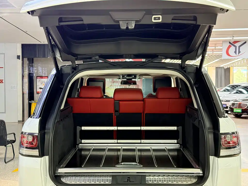 Land Rover Sport — миниатюра 20
