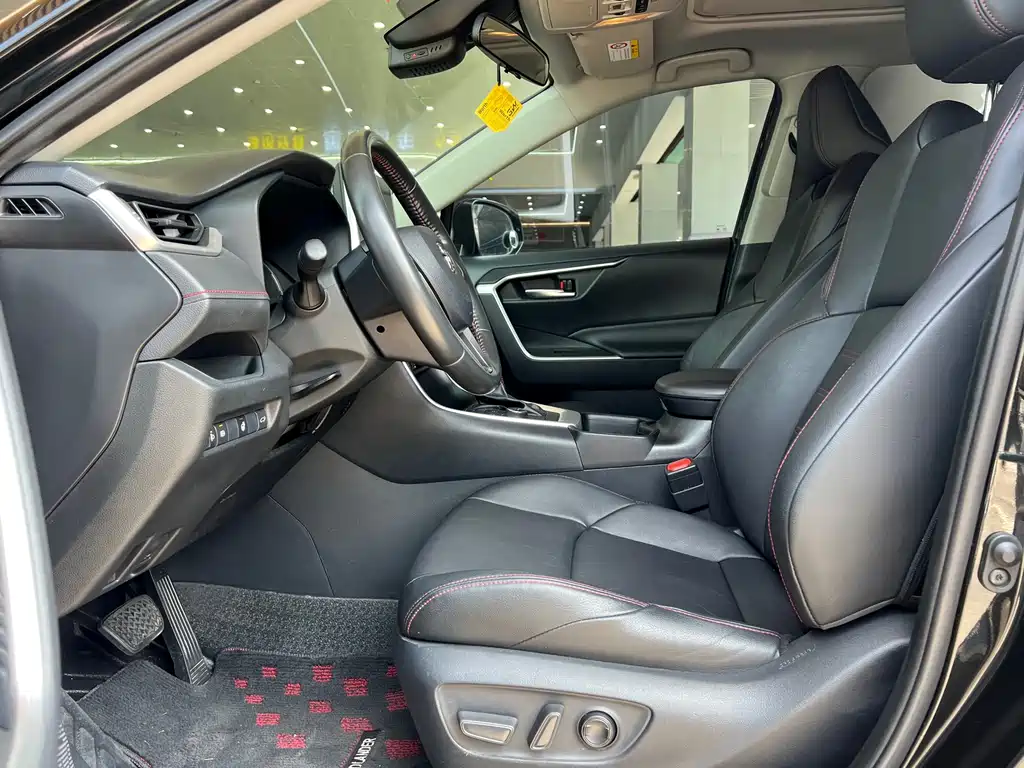 Toyota Wildlander New Energy — миниатюра 7