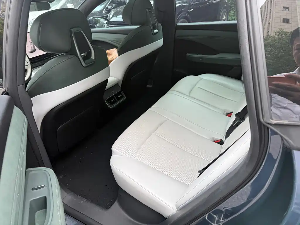 Nissan N7 — миниатюра 7