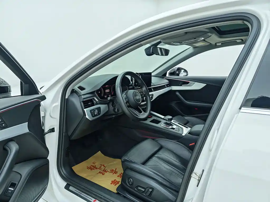Audi A4L 2022 40 TFSI Fashion