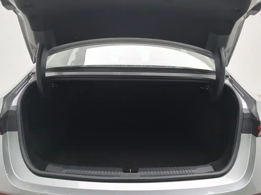 Roewe D7 — миниатюра 16