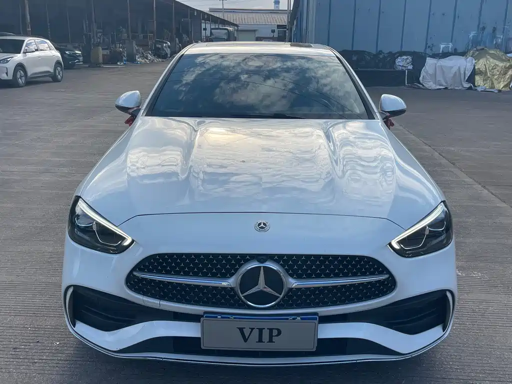 Mercedes-Benz C-Class — миниатюра 2