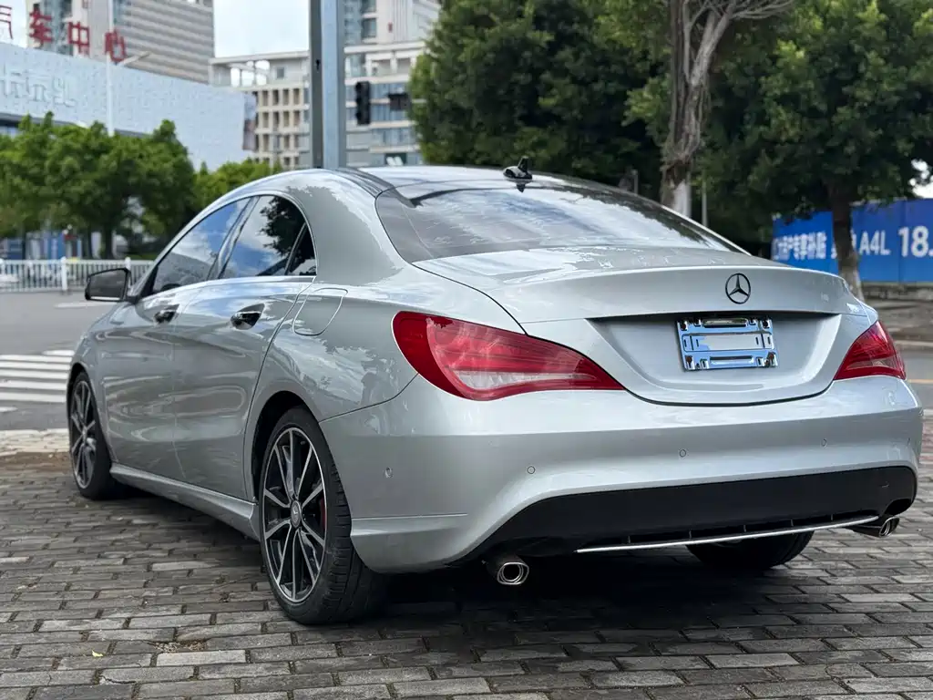 Mercedes-Benz CLA 2015 CLA 200