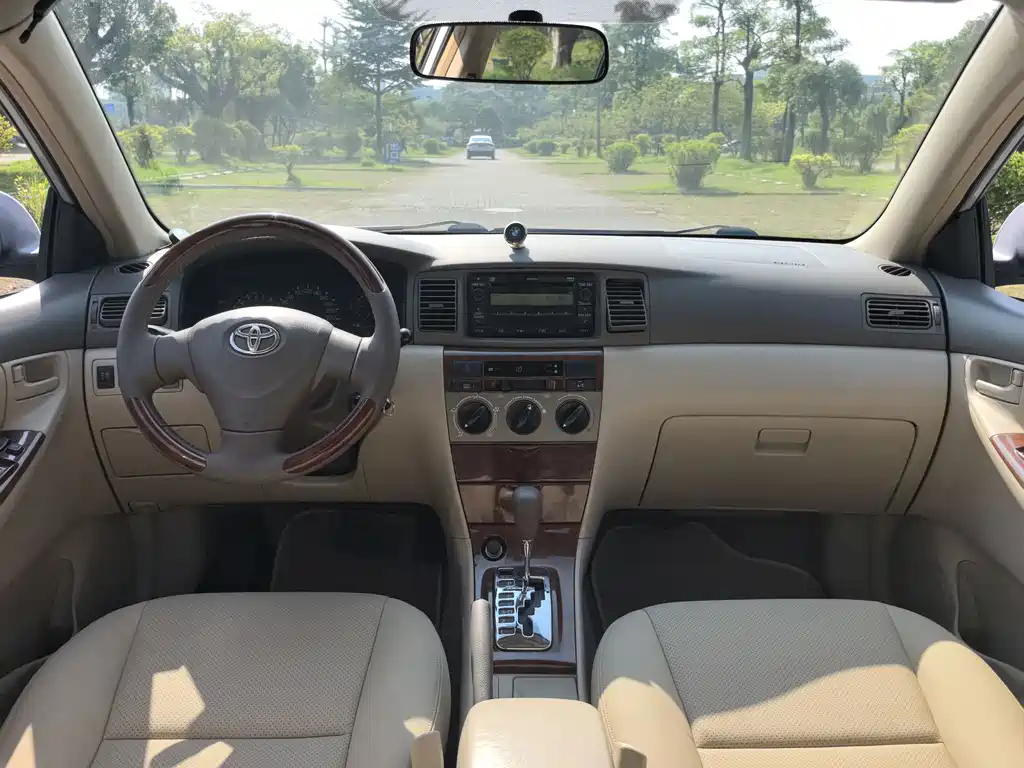 Toyota Corolla — миниатюра 13