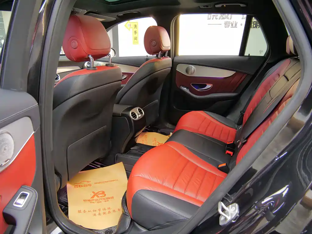 Mercedes-Benz GLC AMG — миниатюра 10