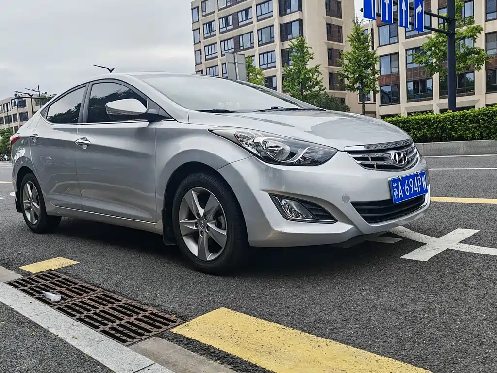 Hyundai Elantra Langdong — миниатюра 3