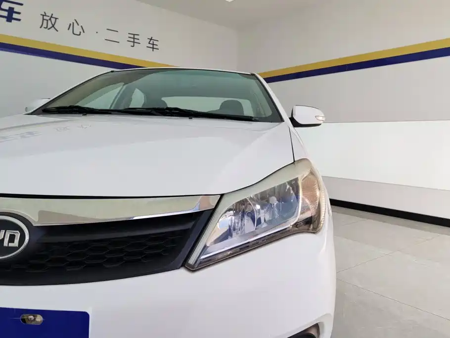 BYD F3 — миниатюра 5