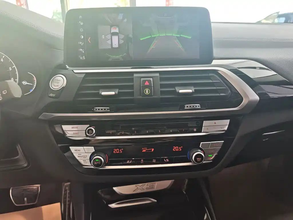 BMW X3 — миниатюра 9