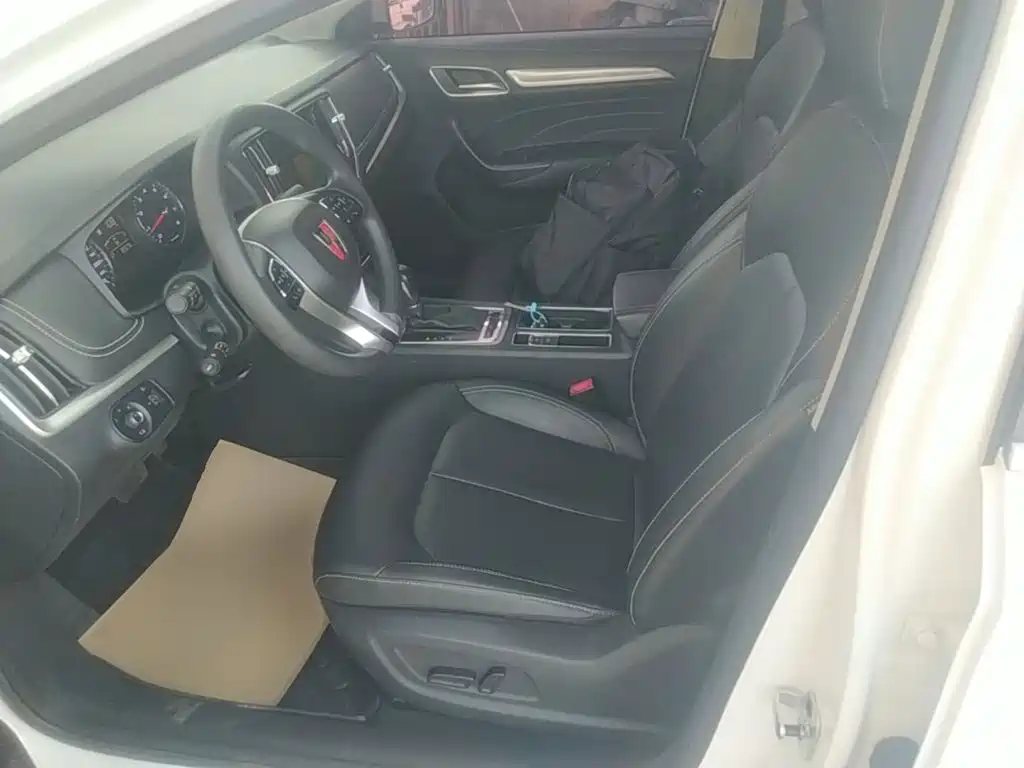 Roewe i6 Classic — миниатюра 15