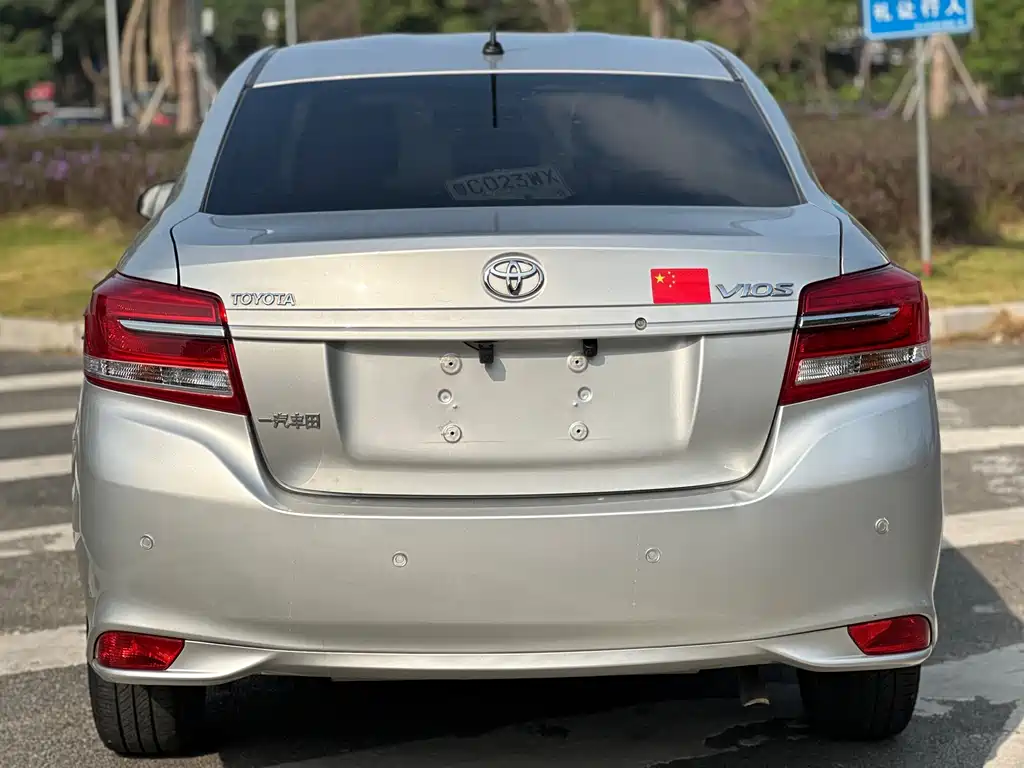 TOYOTA VIOS
