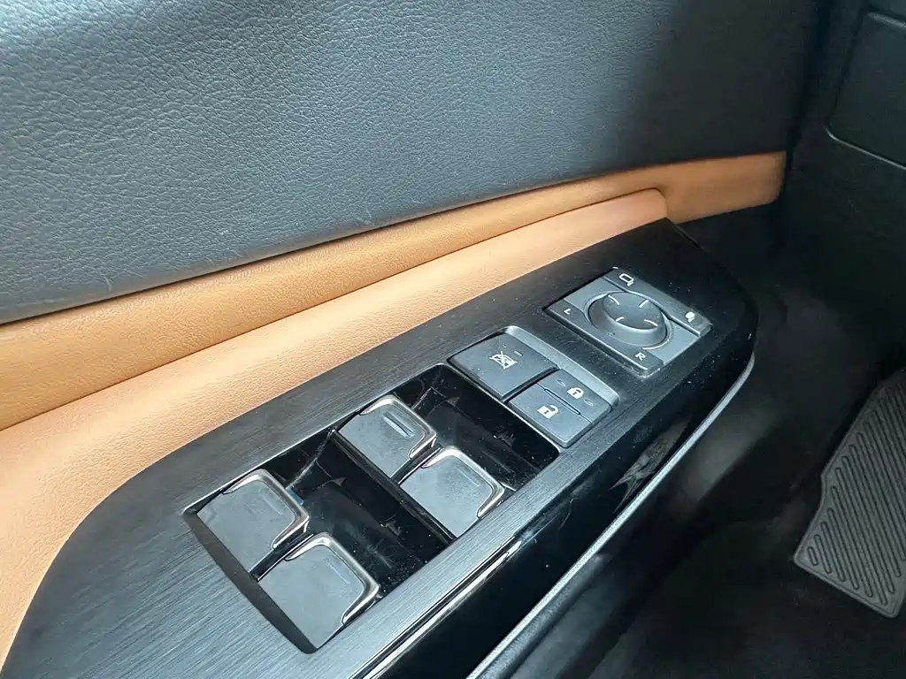 Lexus ES — миниатюра 24