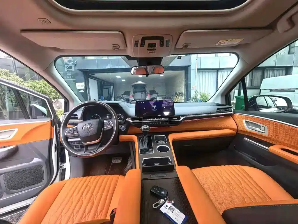 Toyota Sienna 2023 2.5L Comfort