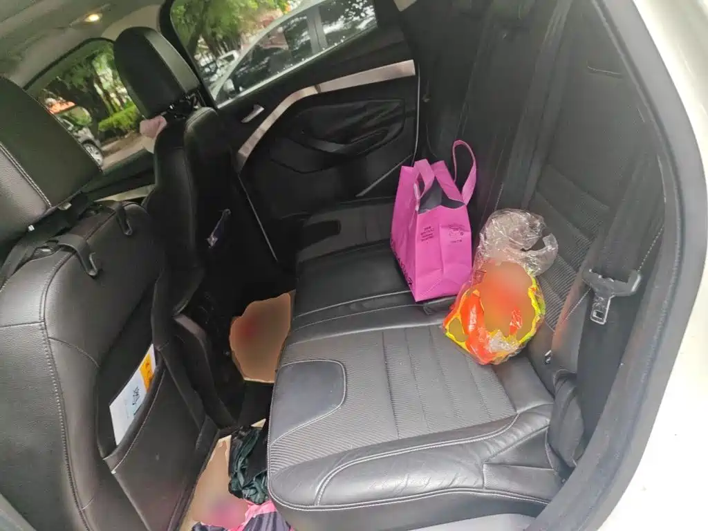 Ford Kuga — миниатюра 18