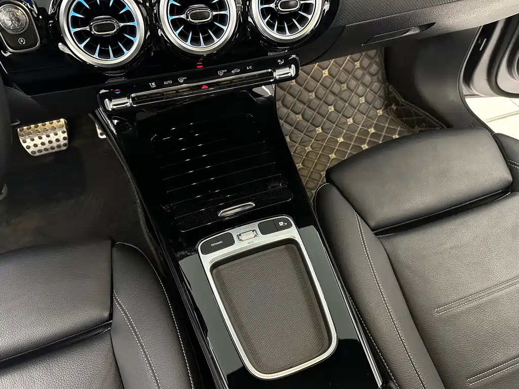 Mercedes-Benz A-Class AMG — миниатюра 20