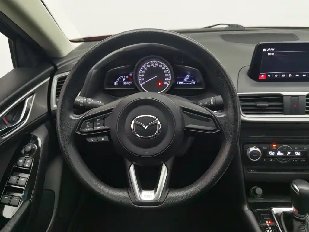 Mazda 3 Axela — миниатюра 11