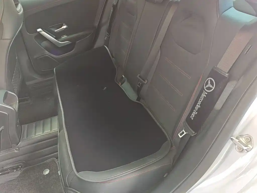 Mercedes-Benz CLA (Import) — миниатюра 17
