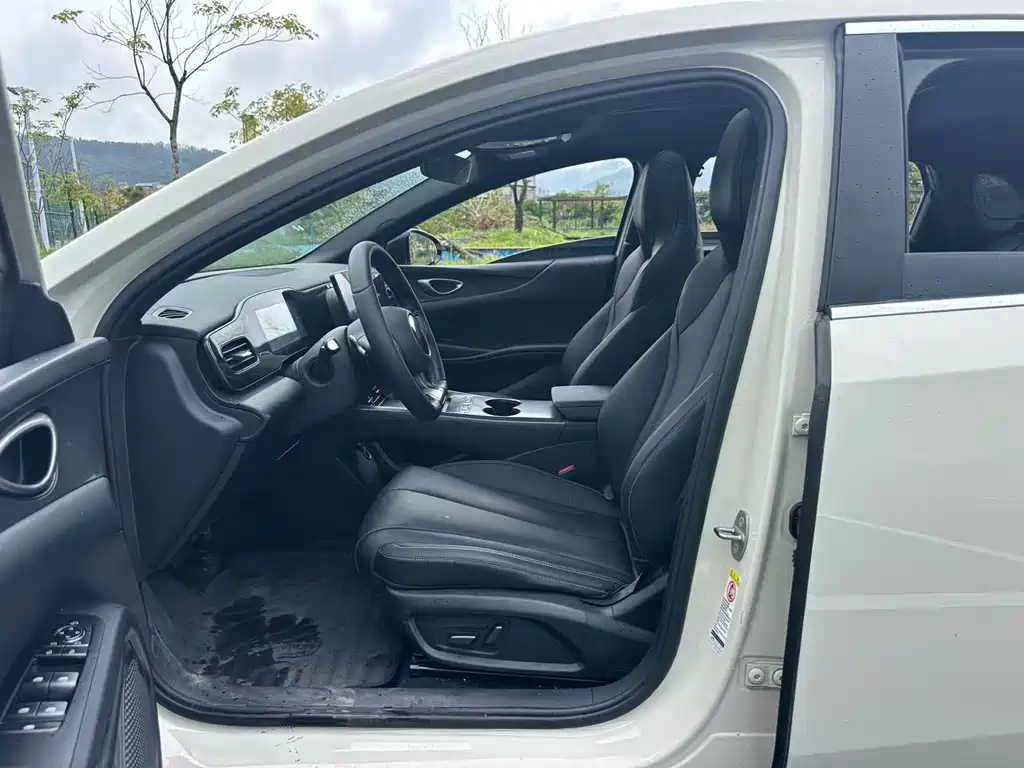 BYD Seal 06 — миниатюра 7